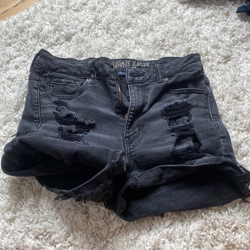 American eagle black shorts